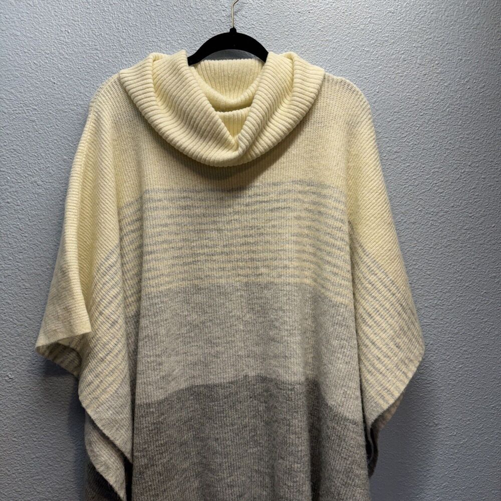 Talbots Cable Knit Cape Poncho Sweater Size M/L Beige Striped Gray Turtleneck